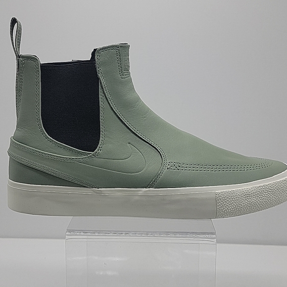Men's NEW NIKE Zoom Janoski Slip on Mids - Picture 2 of 16